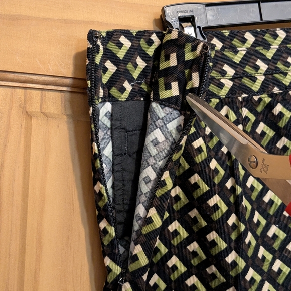 NWT Ann Taylor Loft Women's Sz 2 Skirt Corduroy Green Winter Fall Retro Preppy - Picture 6 of 12